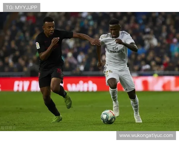 乌加特对阵皇马中场的对抗能力解析 乌加特对阵皇马中场的对抗能力解析