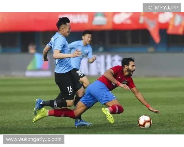 “草率犯规”到底算不算犯规？裁判如何界定动作的鲁莽程度