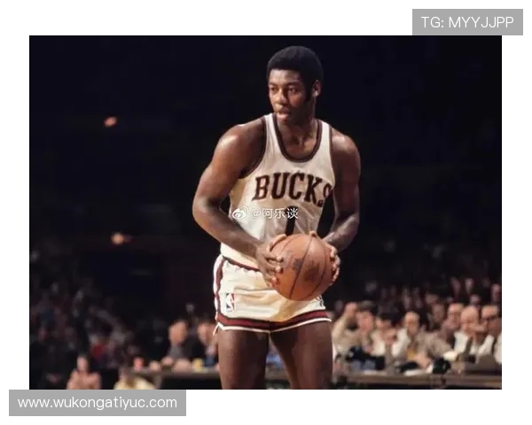 奥斯卡·罗伯特森关键时刻组织能力拉开球队进攻差距