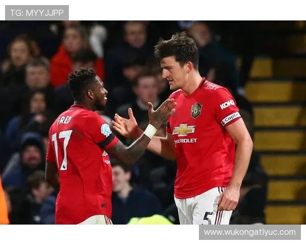 本赛季比上季更常回撤，马奎尔直塞撕开中场